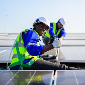 El Secreto del Ahorro: Cómo la Depreciación Acelerada Solar Reduce su Impuesto a la Renta en Perú